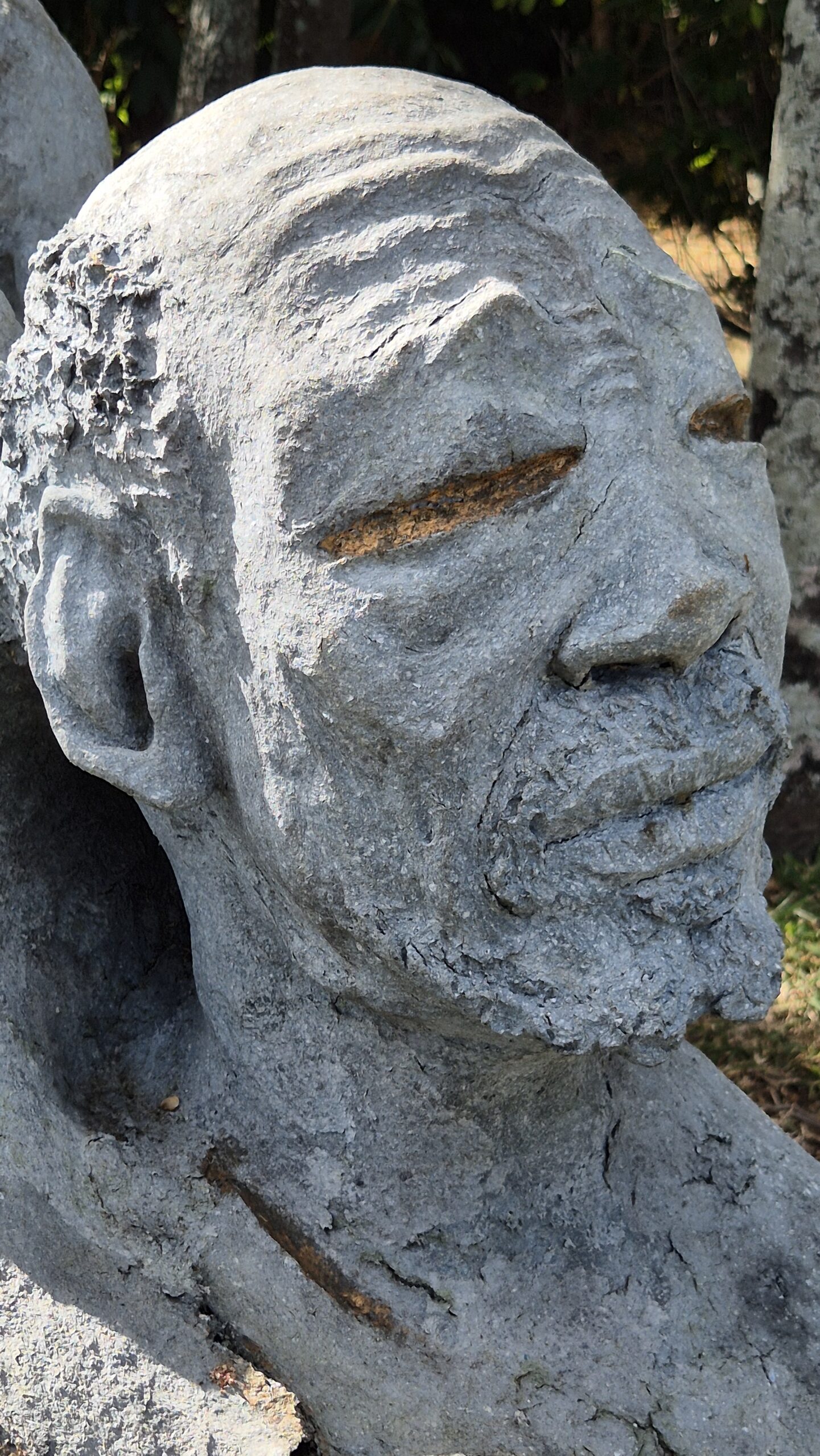 Sculpture représentant un esclave